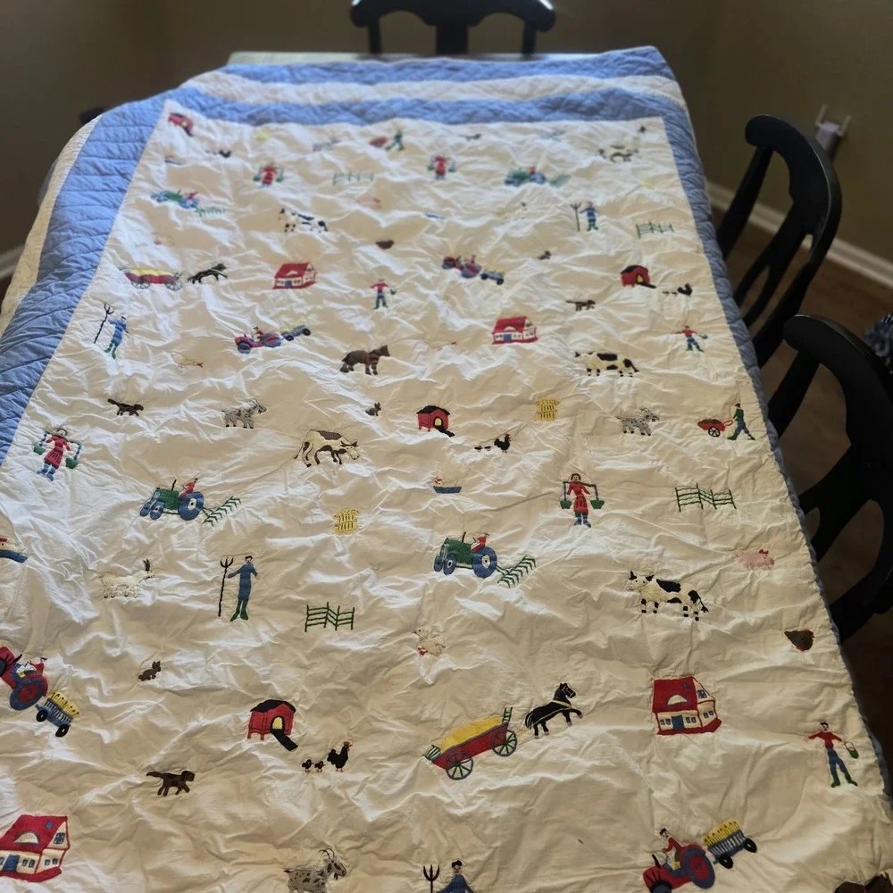 Rare Garnet Hill Kids Twin Size Quilt Blanket Farm Animals Theme Adorable EUC